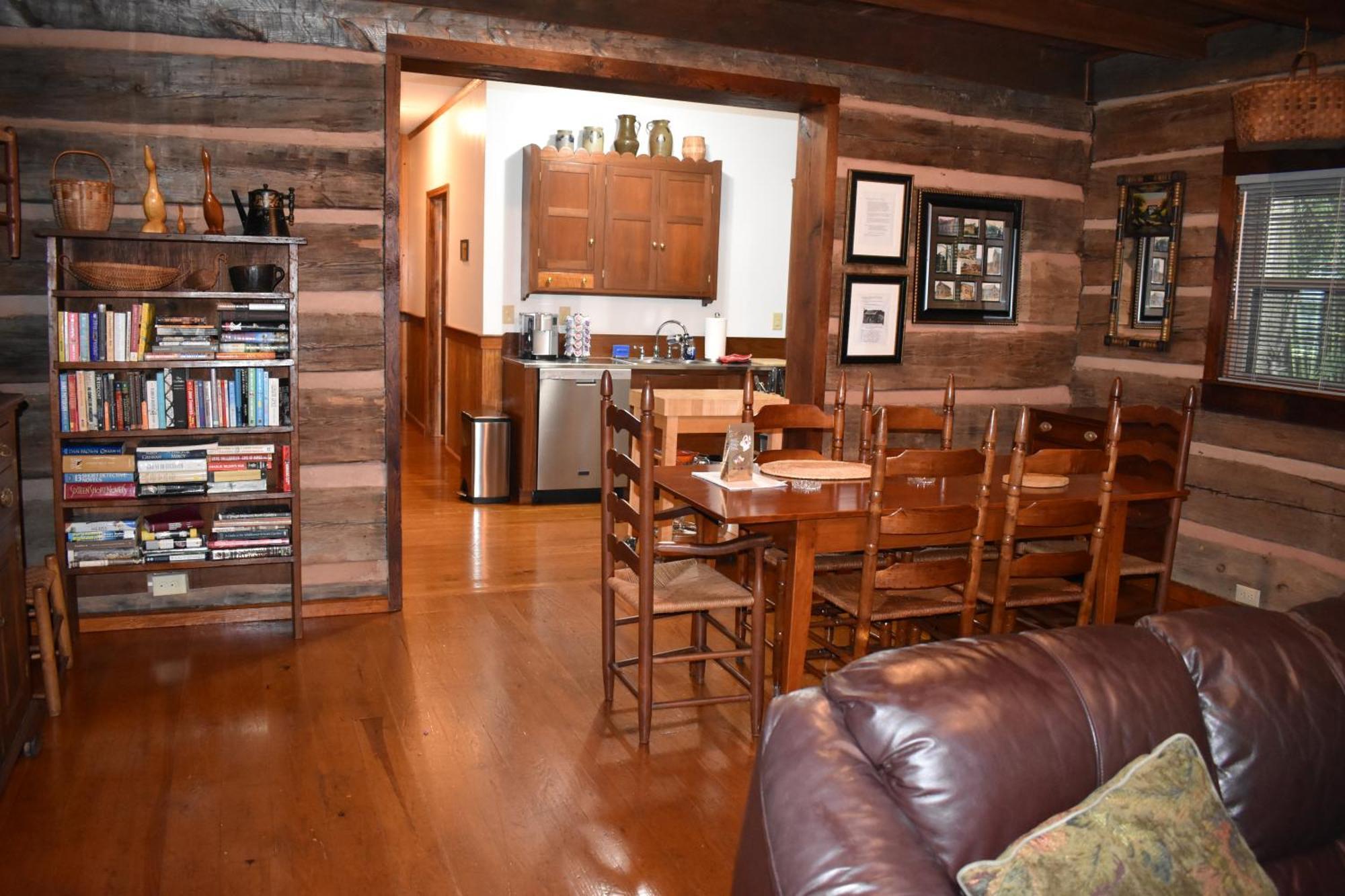 Restored1850S Log Cabin, With Gazebo And Gardens! 1 Mile To Downtown Weaverville Zewnętrze zdjęcie