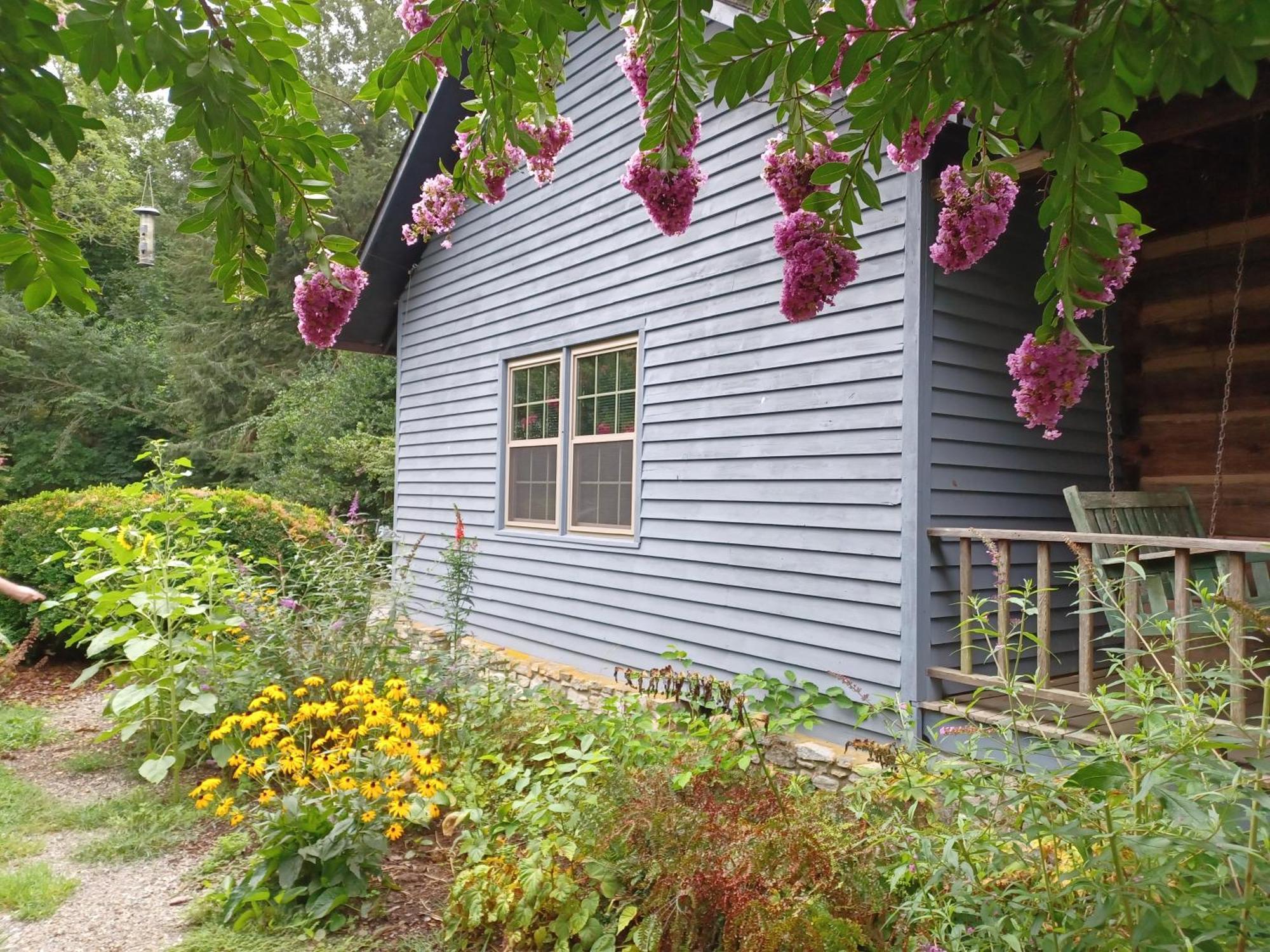 Restored1850S Log Cabin, With Gazebo And Gardens! 1 Mile To Downtown Weaverville Zewnętrze zdjęcie